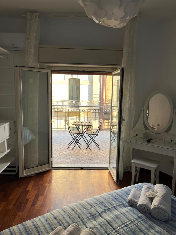 Umberto Street Hotel Catania Exterior photo